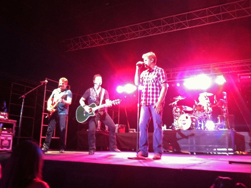 Lonestar on stage